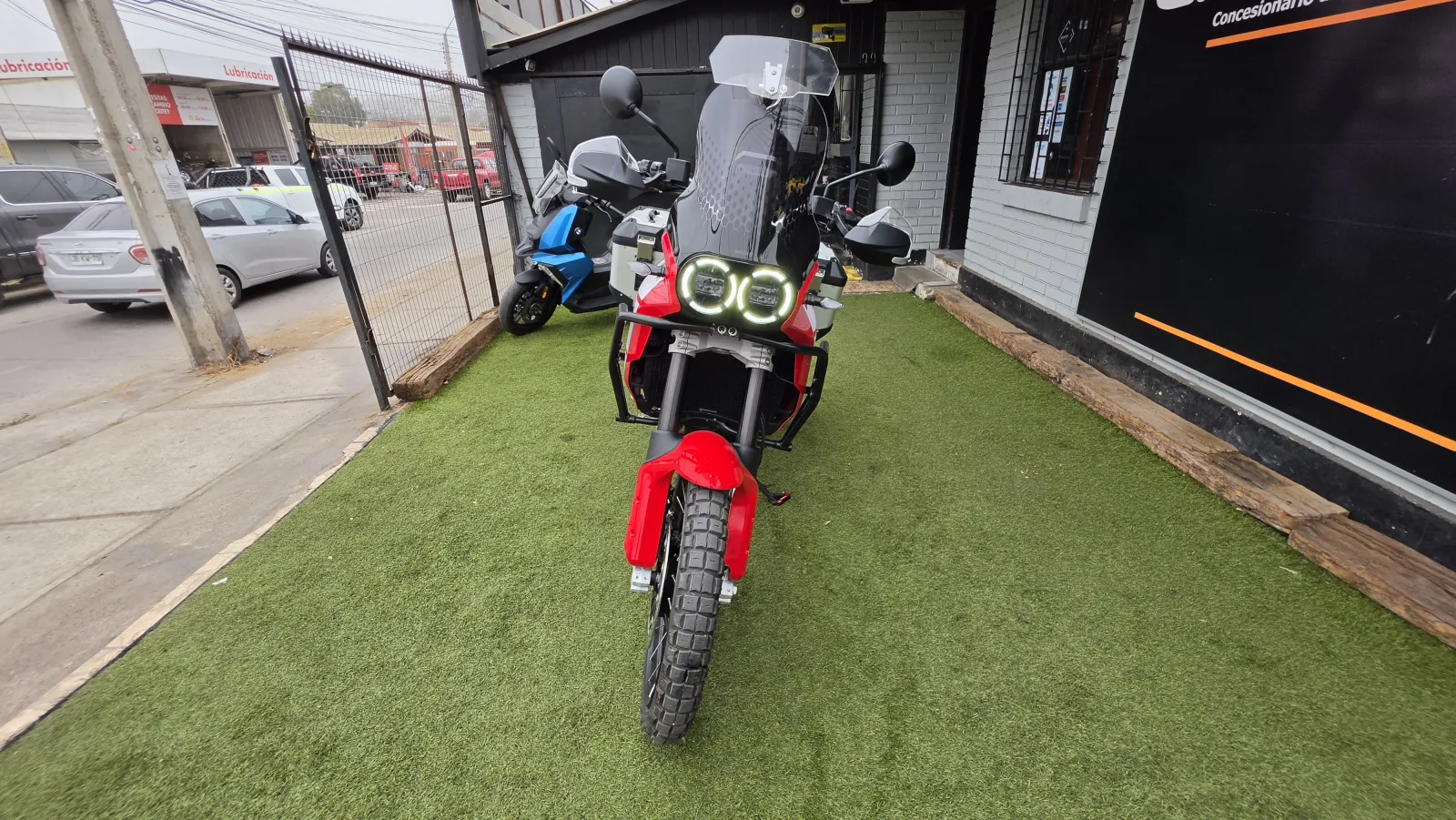 Ducati Desert X Discovery foto 8