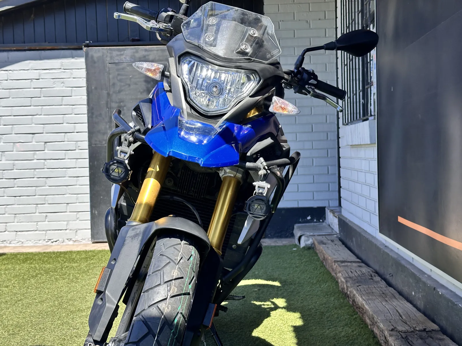 BMW G 310 GS foto 17