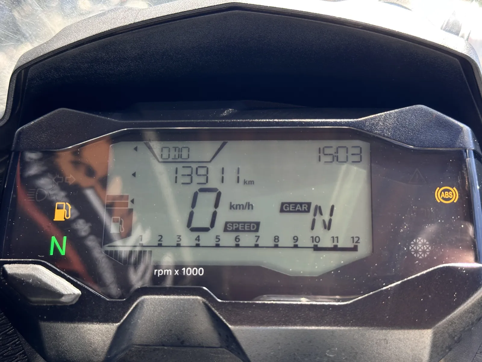 BMW G 310 GS foto 18
