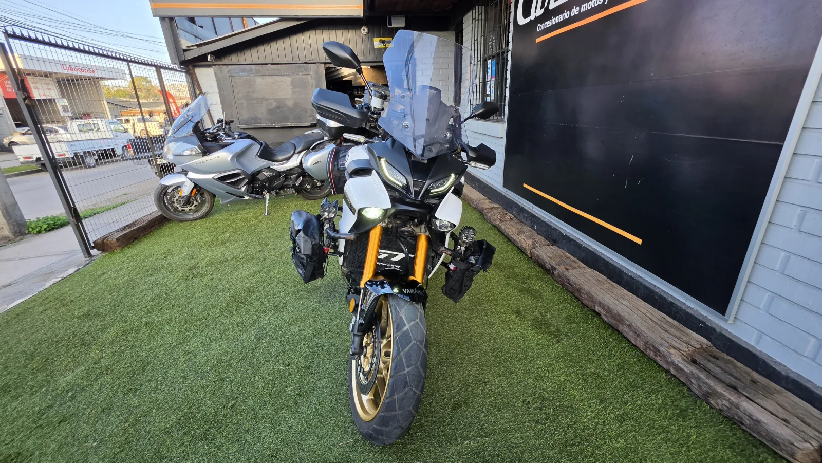 Yamaha Tracer GT foto 4