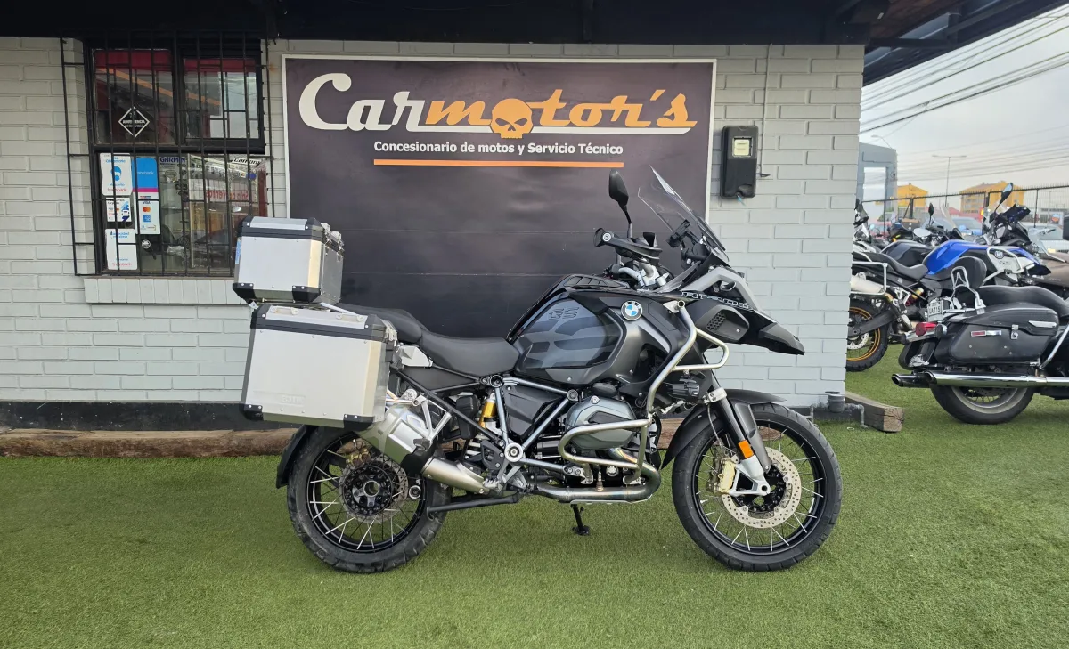 BMW R 1200 GS Adventure Triple Black